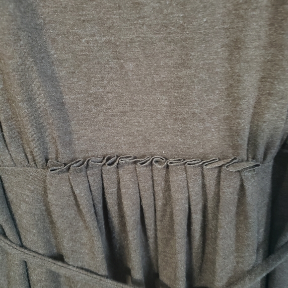 Maternity A pea in the pod dress, size L - Picture 2 of 5